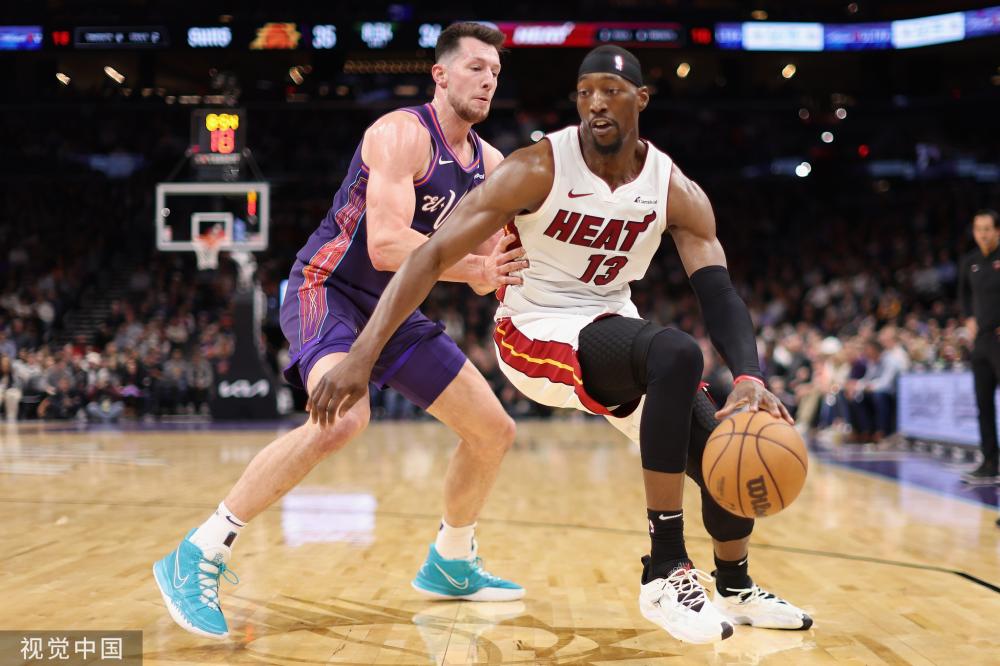 在新教练的 在新教练的